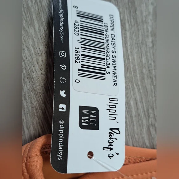 Brand New Dippin Daisy Burnt Orange One-Piece Low Back, Cheeky, SCUBA Swimsuit - Picture 3 of 7